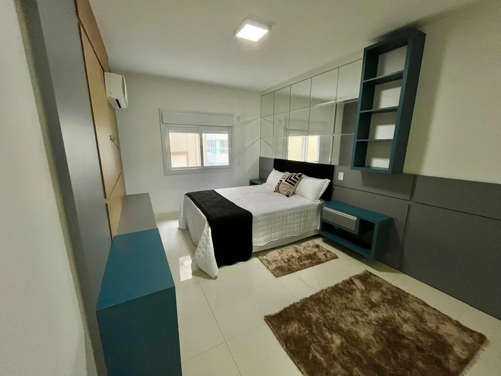 Apartamento, 3 quartos, 176 m² - Foto 2