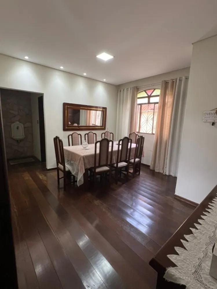Casa, 4 quartos, 50 m² - Foto 1