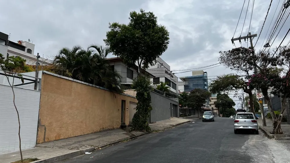 Casa, 3 quartos, 360 m² - Foto 1