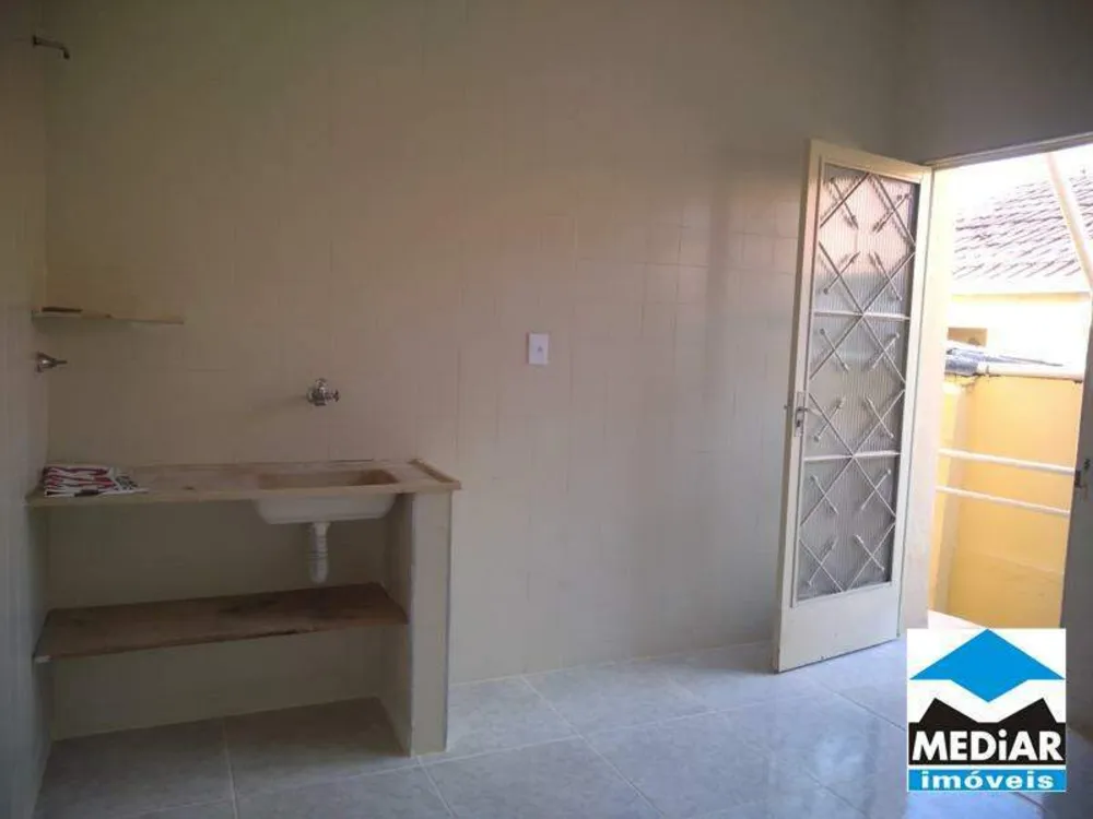 Casa, 9 quartos, 269 m² - Foto 1