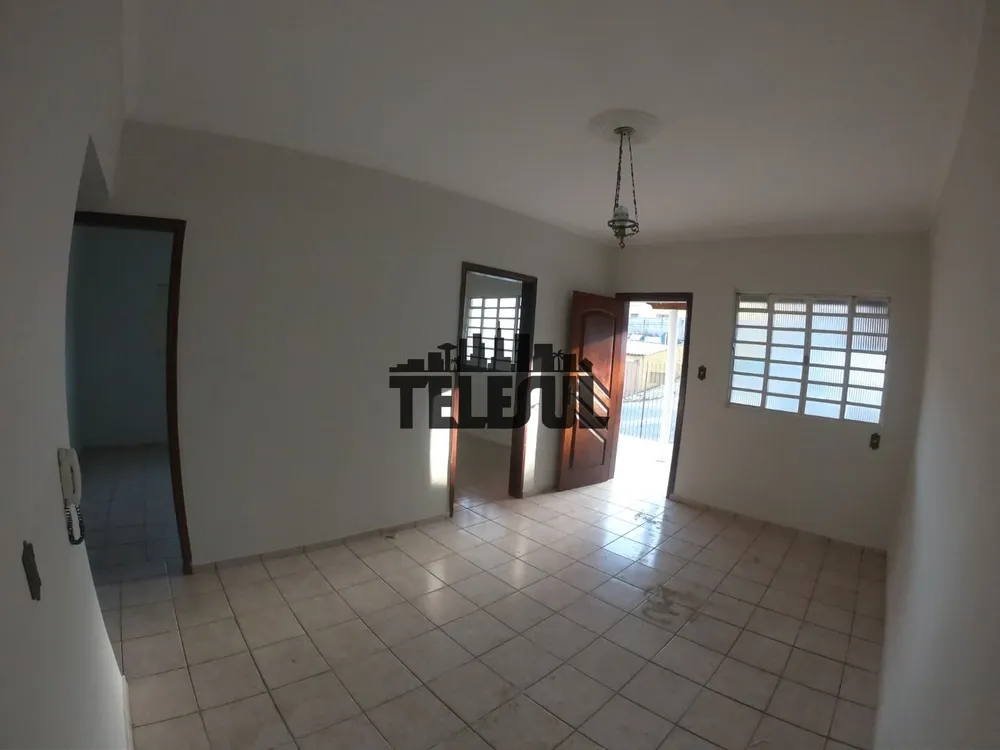 Casa, 4 quartos, 420 m² - Foto 1
