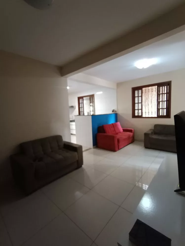 Casa à venda com 3 quartos, 193m² - Foto 2