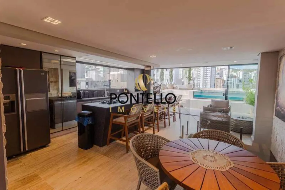 Cobertura, 3 quartos, 210 m² - Foto 3