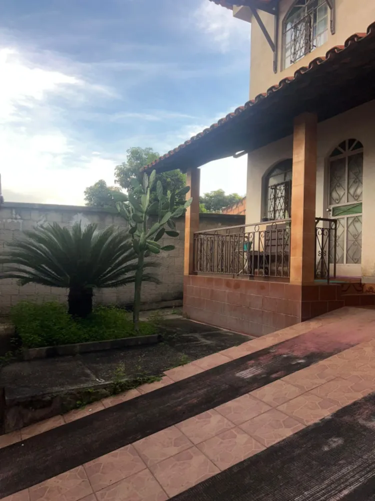 Casa, 3 quartos, 180 m² - Foto 1