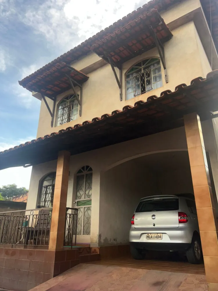Casa, 3 quartos, 180 m² - Foto 1