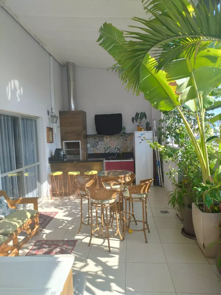 Cobertura à venda com 3 quartos, 130m² - Foto 2