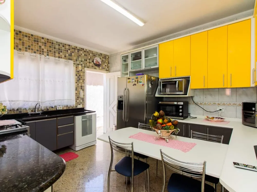 Casa, 4 quartos, 360 m² - Foto 8