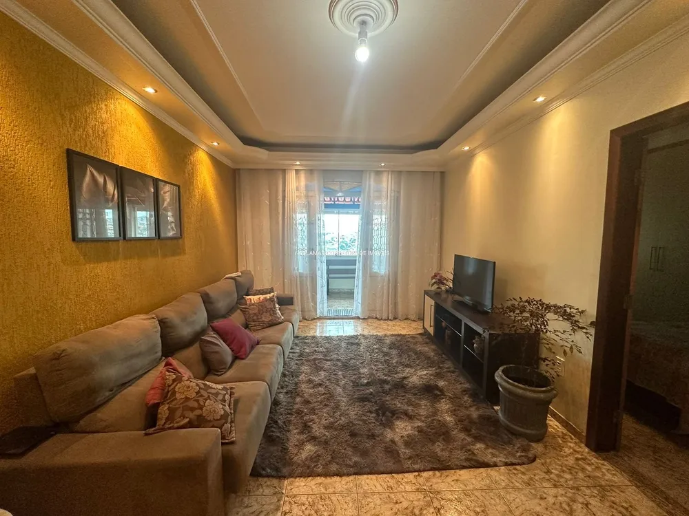 Casa, 3 quartos, 384 m² - Foto 2