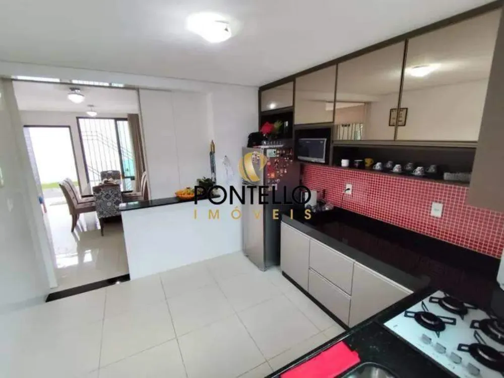 Casa, 3 quartos, 168 m² - Foto 2