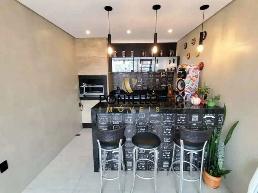 Casa, 3 quartos, 168 m² - Foto 1