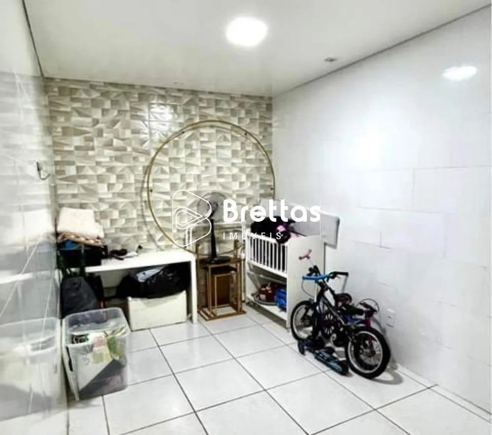 Casa, 3 quartos, 264 m² - Foto 3