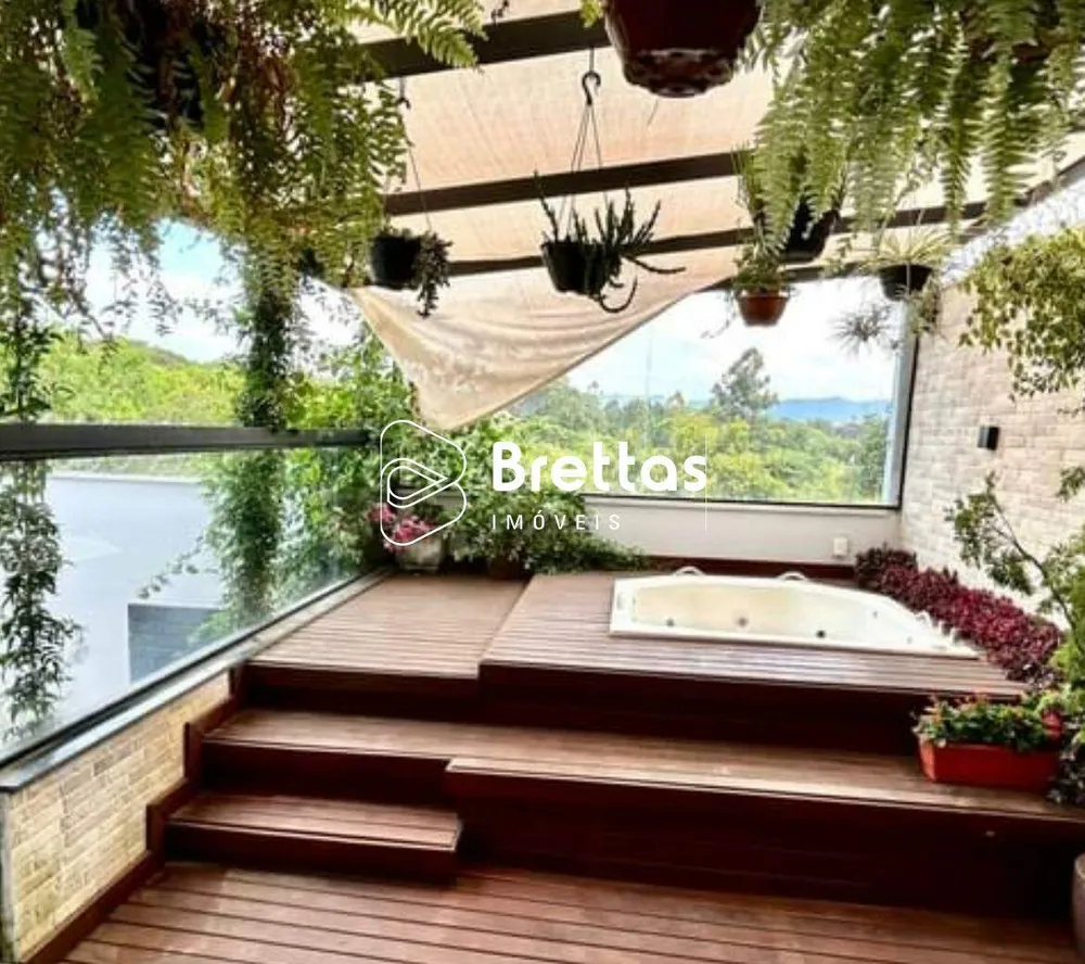 Casa, 3 quartos, 264 m² - Foto 1
