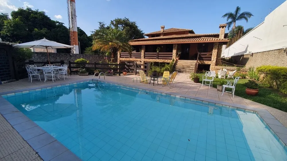 Casa, 6 quartos, 555 m² - Foto 1