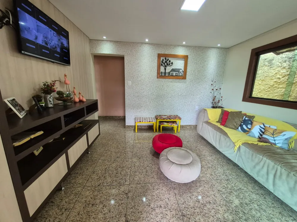 Casa, 3 quartos, 360 m² - Foto 2