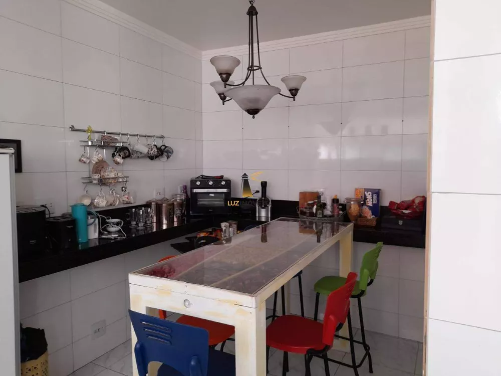 Cobertura à venda com 4 quartos, 300m² - Foto 10