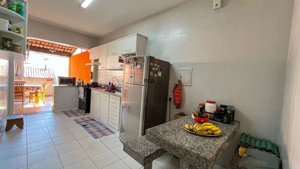 Casa, 4 quartos, 360 m² - Foto 11