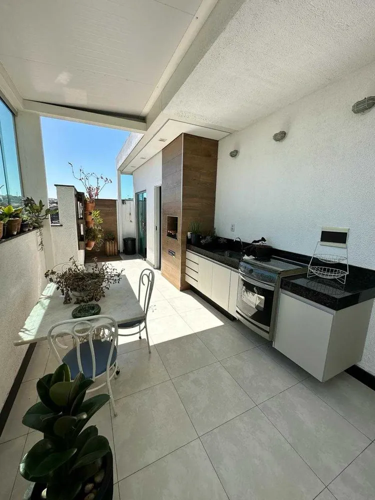 Cobertura, 3 quartos, 180 m² - Foto 1