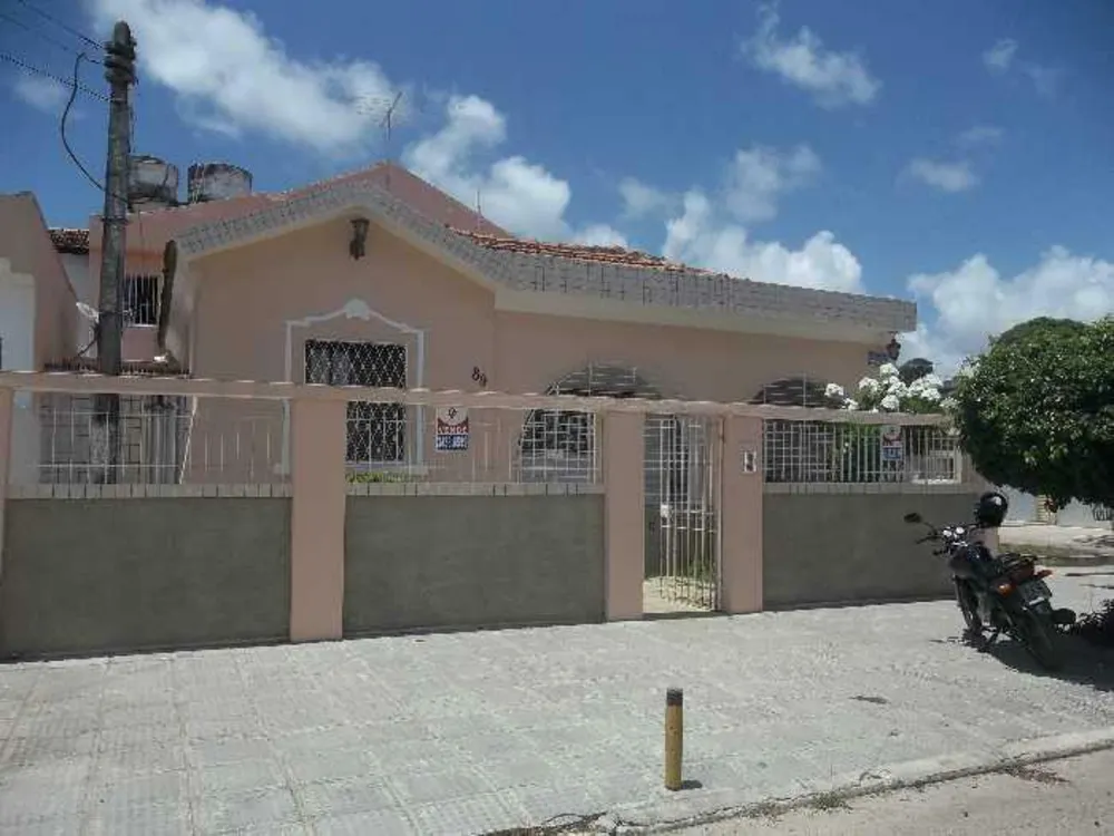 Casa, 5 quartos, 350 m² - Foto 1