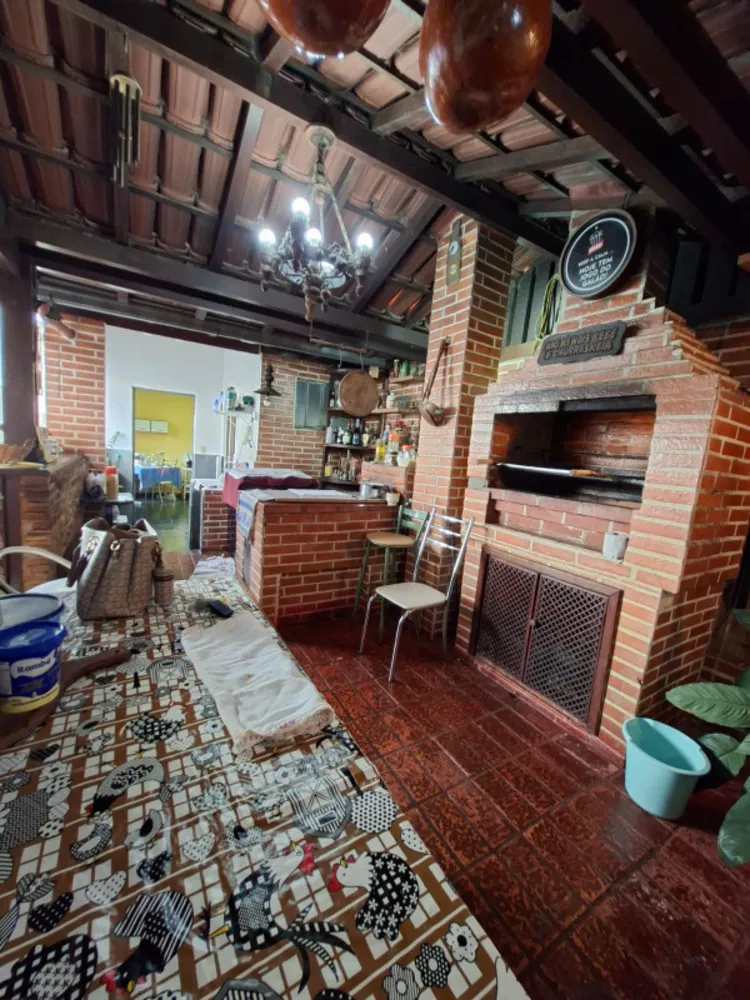 Casa, 4 quartos, 160 m² - Foto 1