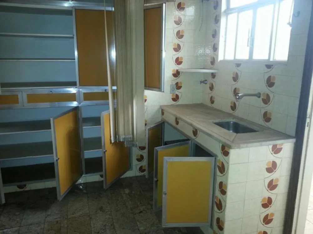 Casa, 10 quartos, 300 m² - Foto 6