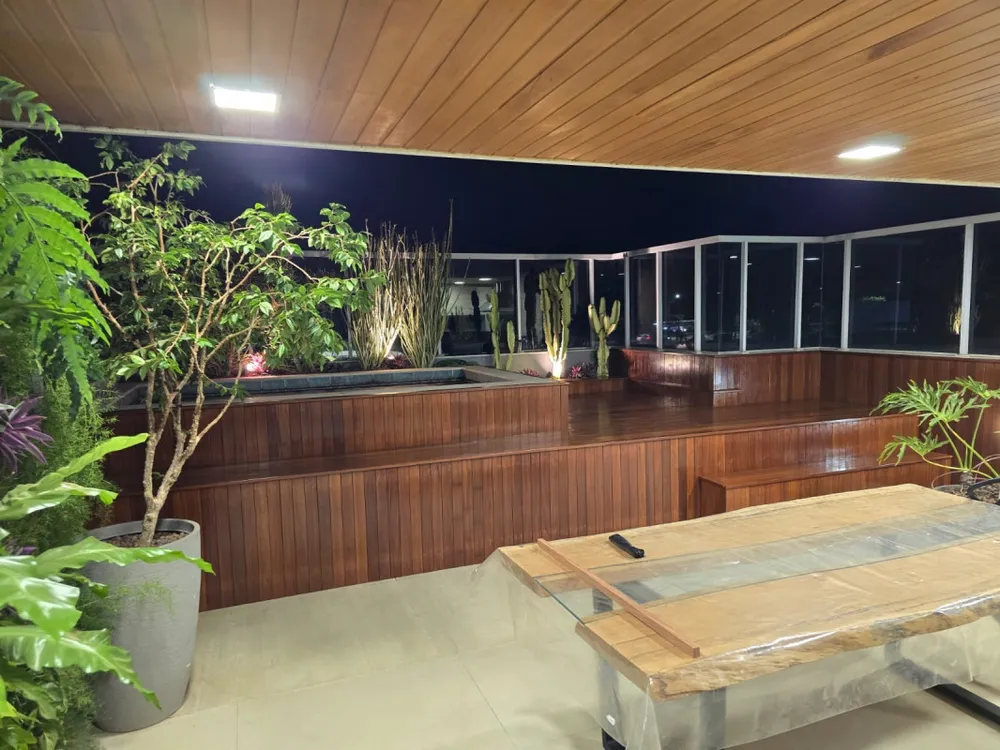 Cobertura, 3 quartos, 233 m² - Foto 1