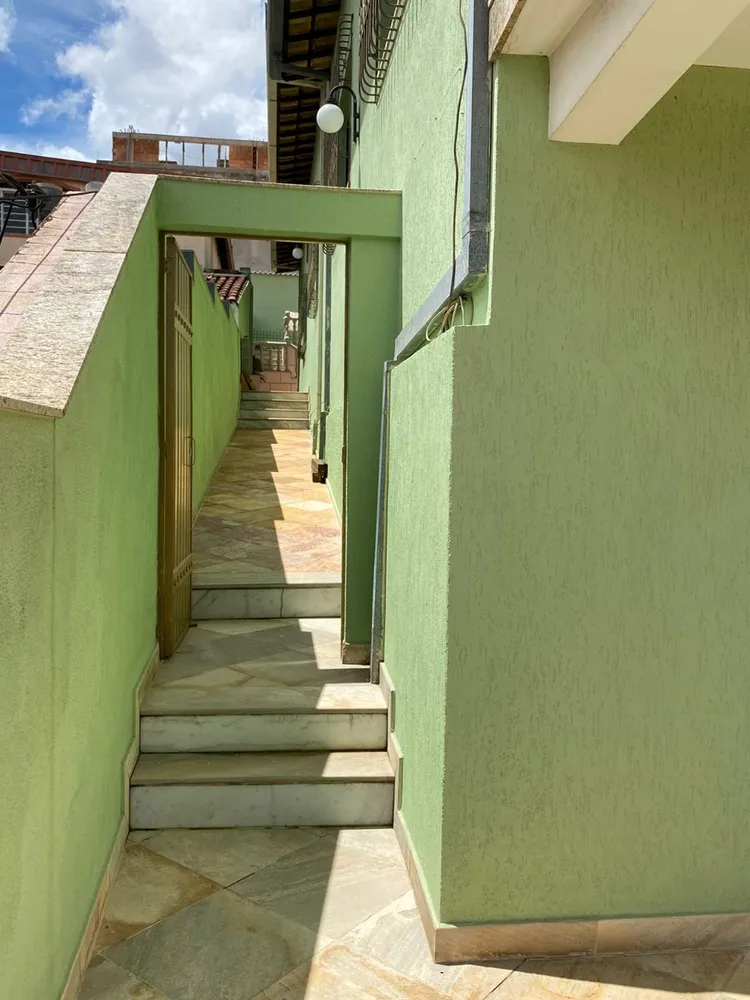Casa, 4 quartos, 261 m² - Foto 4