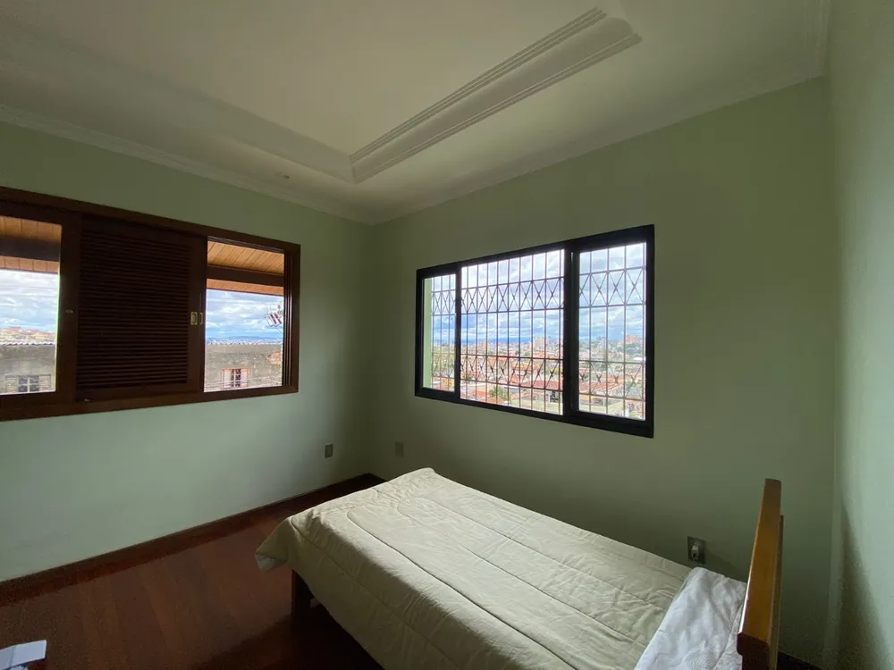 Casa, 4 quartos, 261 m² - Foto 12