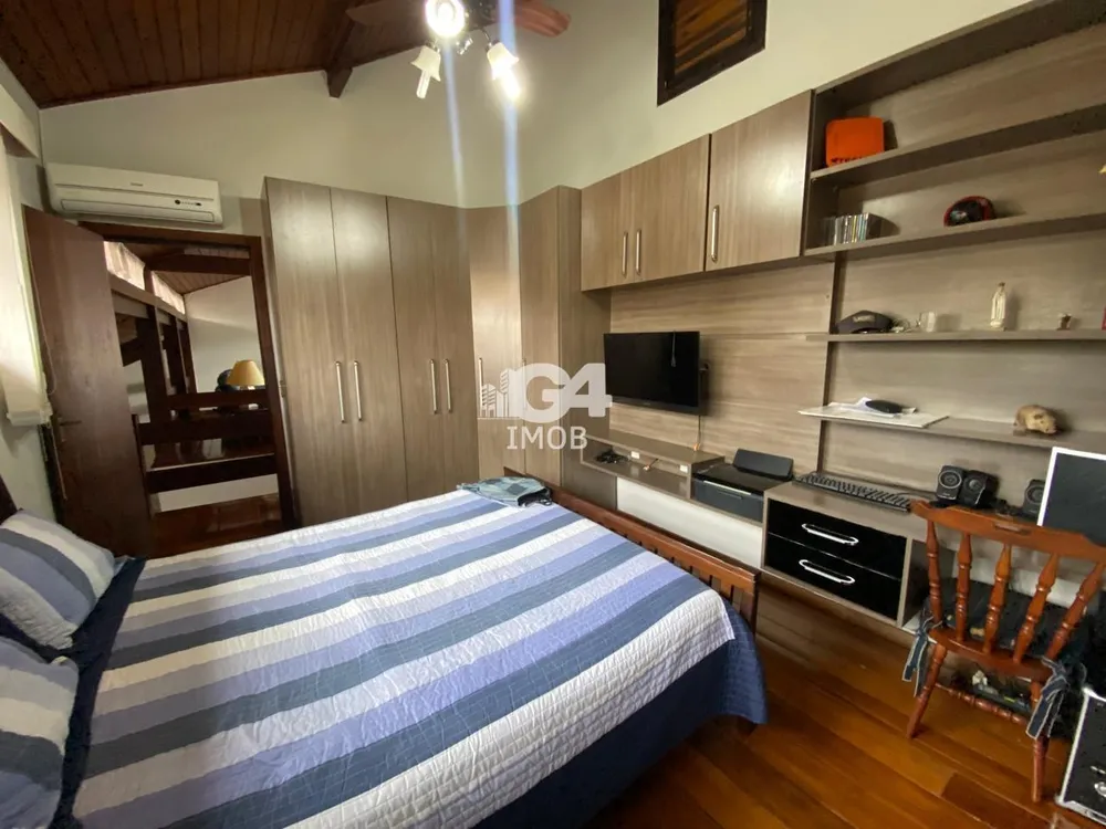 Casa, 4 quartos, 300 m² - Foto 12