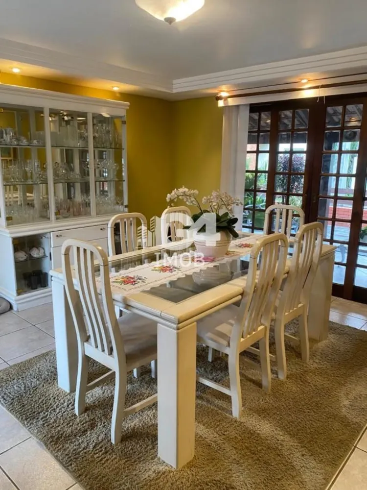 Casa, 4 quartos, 300 m² - Foto 22