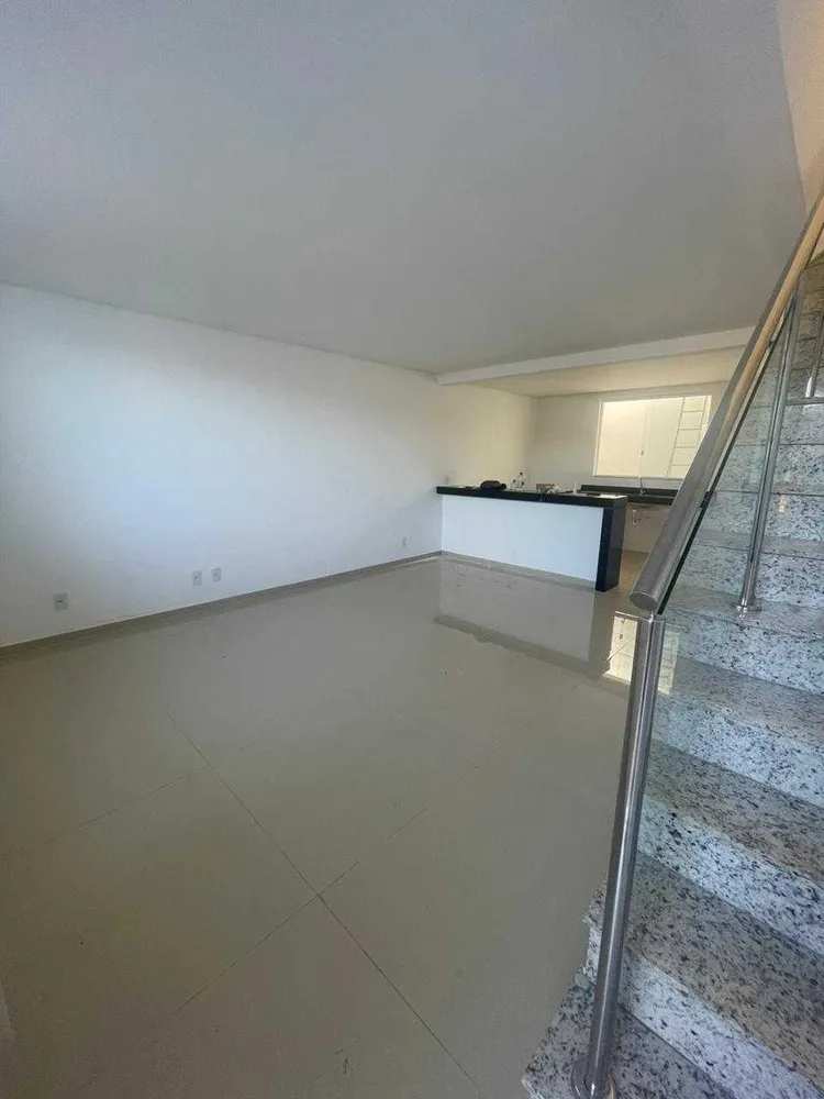 Casa, 3 quartos, 78 m² - Foto 2