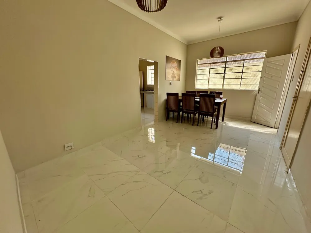 Casa, 3 quartos, 240 m² - Foto 10