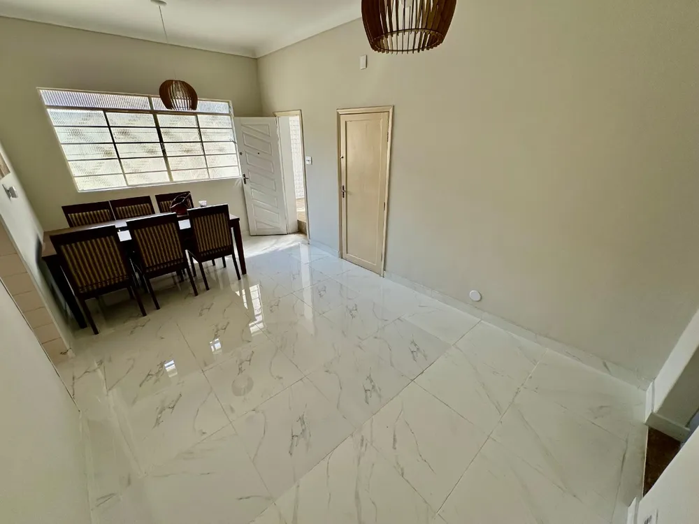 Casa, 3 quartos, 240 m² - Foto 11