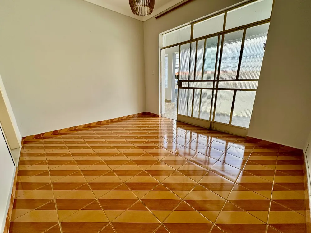 Casa, 3 quartos, 240 m² - Foto 6