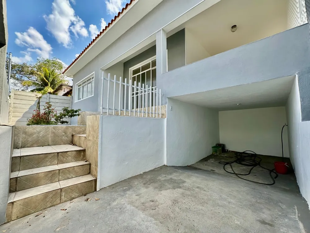 Casa, 3 quartos, 240 m² - Foto 1