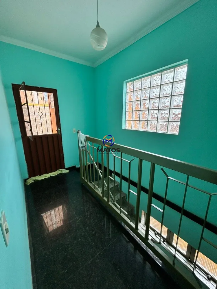 Casa, 4 quartos, 250 m² - Foto 1