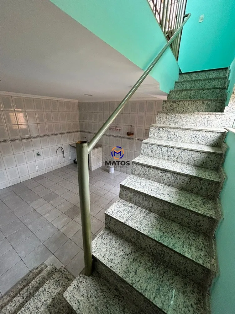 Casa, 4 quartos, 250 m² - Foto 3