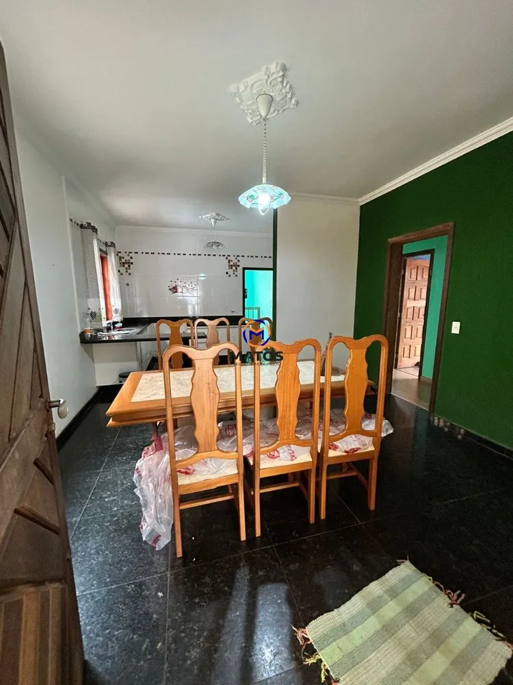 Casa, 4 quartos, 250 m² - Foto 8