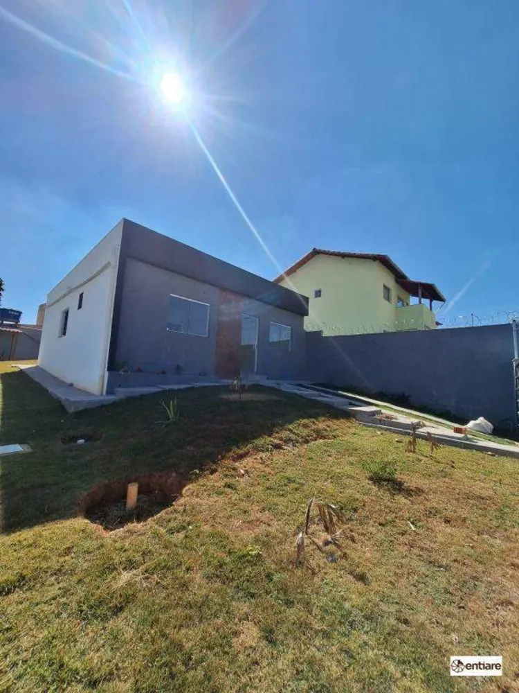 Casa, 3 quartos, 107 m² - Foto 2