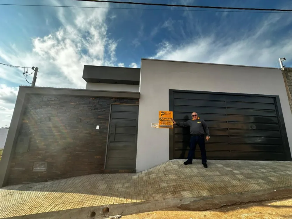Casa, 3 quartos, 290 m² - Foto 1