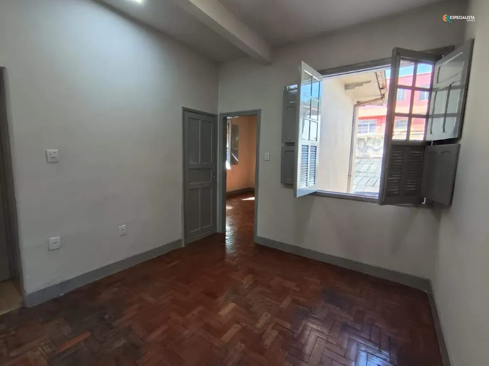 Casa, 2 quartos, 70 m² - Foto 1