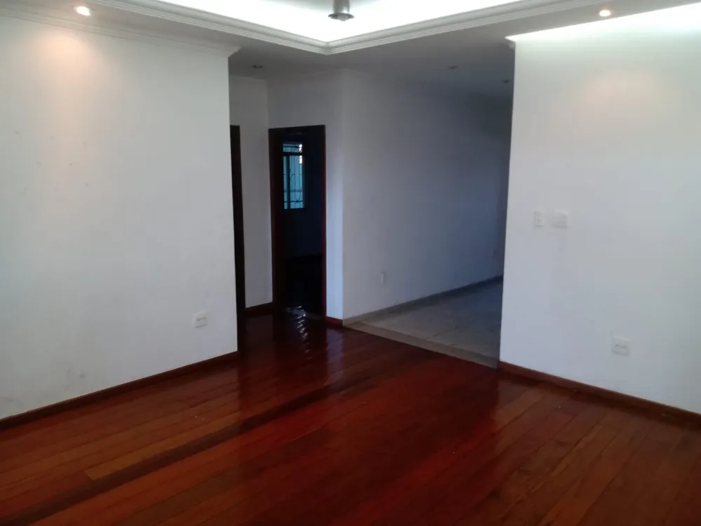 Apartamento, 3 quartos, 184 m² - Foto 1
