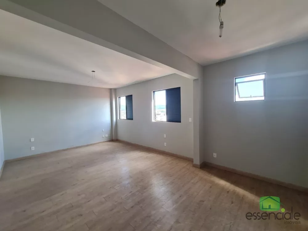 Apartamento à venda com 3 quartos, 192m² - Foto 4