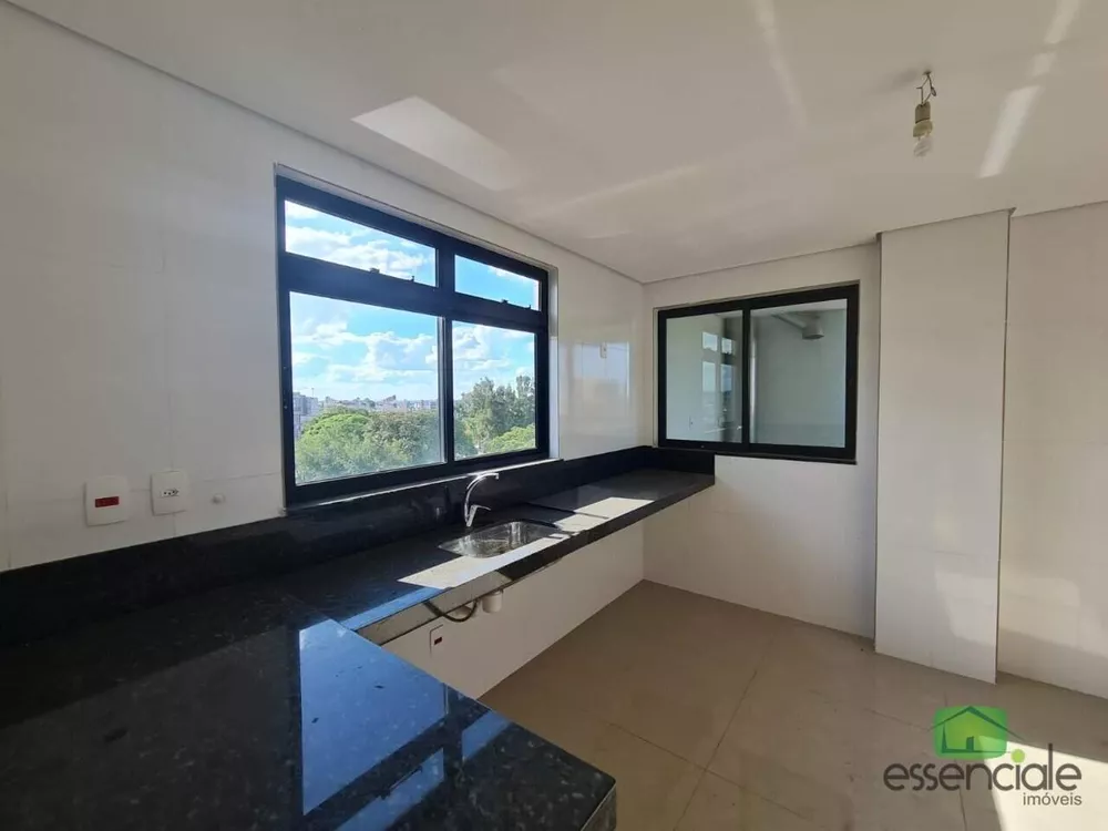 Apartamento à venda com 3 quartos, 192m² - Foto 11