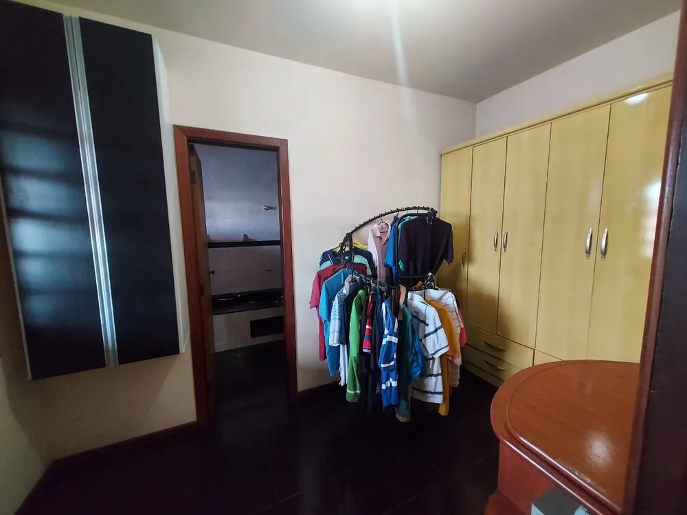 Casa, 4 quartos, 362 m² - Foto 3