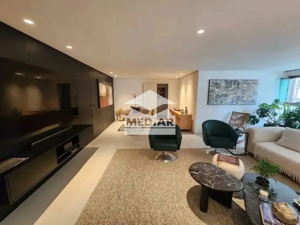 Apartamento, 4 quartos, 156 m² - Foto 1