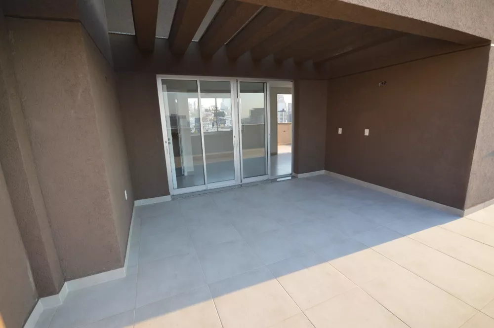 Cobertura à venda com 3 quartos, 147m² - Foto 2