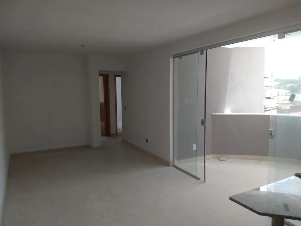 Apartamento, 3 quartos, 79 m² - Foto 2