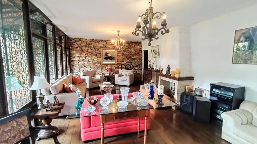 Casa, 3 quartos, 318 m² - Foto 1