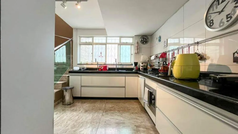 Casa, 3 quartos, 280 m² - Foto 4