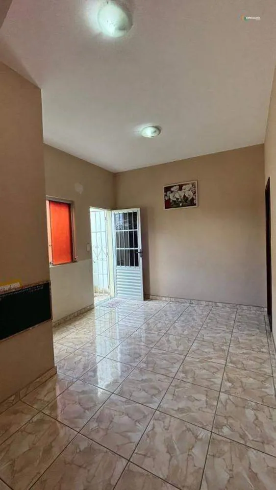 Casa, 2 quartos, 67 m² - Foto 1